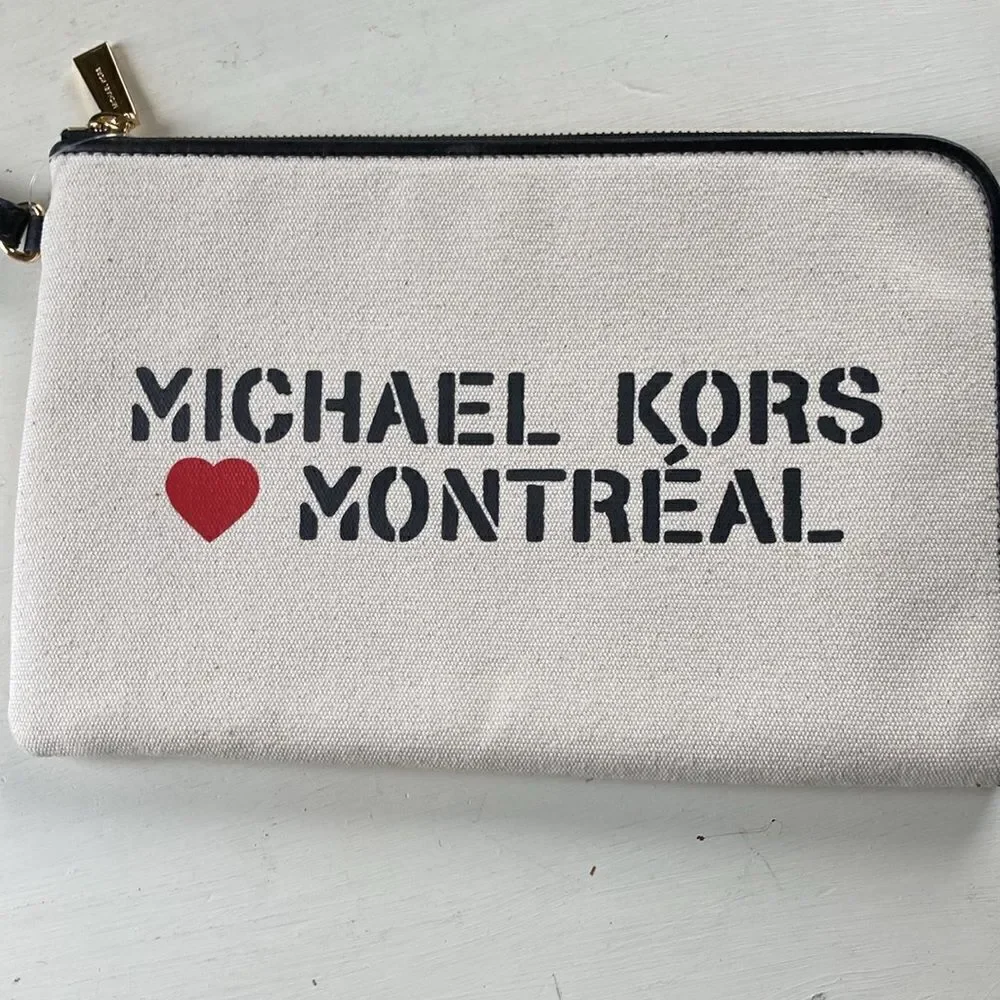 Micheal Michael Kors| Michael Kors Canvas ❤️ Montreal Zippered Clutch New
